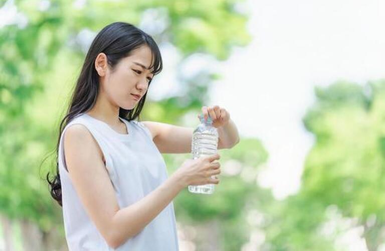 ばね指でお悩みなら｜南丹市の鍼灸なら痛みの少ない今井鍼灸治療院